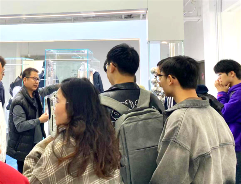 640 (1).png 640 (1).png